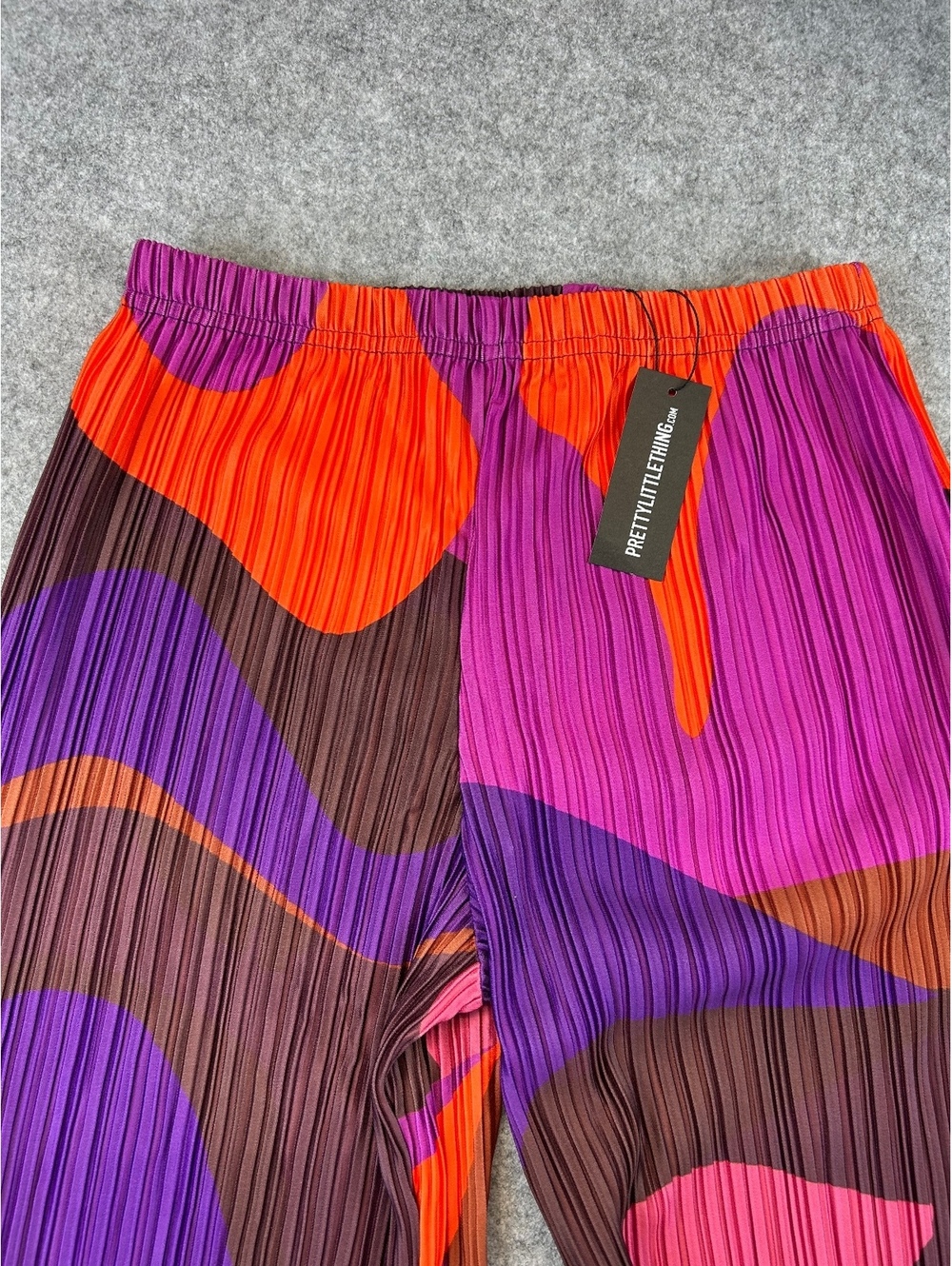 PrettyLittleThing Women's Pants Size 2 Pink Print Plisse High Waist Wide Leg